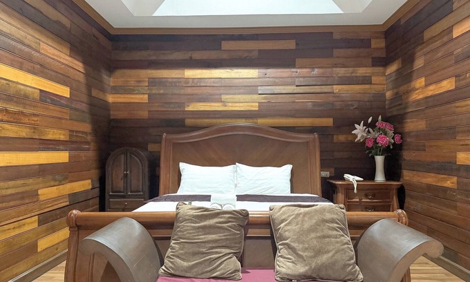 Chomphu Hotel | Grand Amazon Hotel