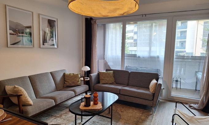 Thonon-les-Bains Apartment | Grand Appartement Cœur de Ville