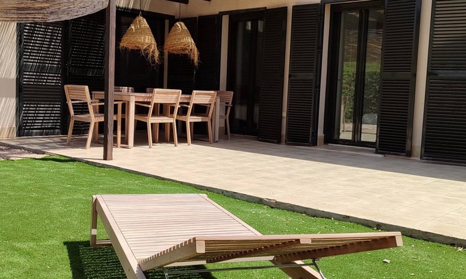 Churra Apartment | Grand Appartement en Rez-de Chaussée vue Golf 3chambres Avec Terrasse et Jardin