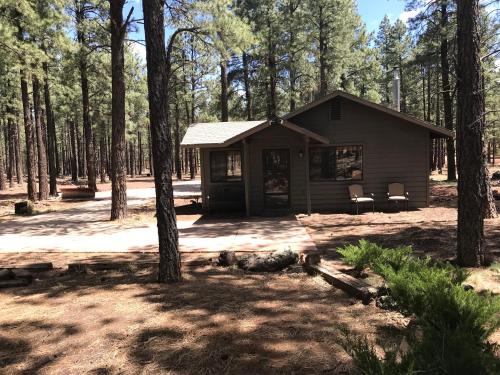 Parks House | Grand Canyon Cottage at Historic Wrigley Ranch with Horseback Riding & Hiking