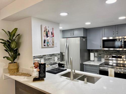 Royal Palm Bay Apartment | Grand Family 3BR Condo Apartment near Disney Parks