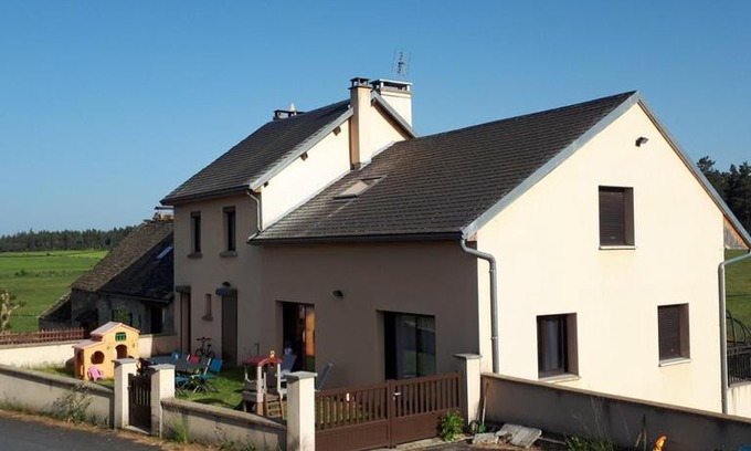 Saint-Sauveur-de-Peyre House | Grand gite peyrau aubrac loup gévaudan lozère A75