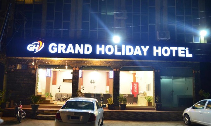 Mingora Hotel | Grand Holiday Hotel