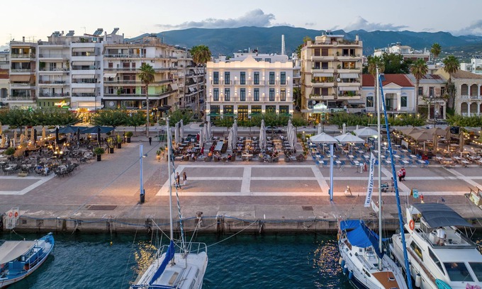 Kalamata Hotel | Grand Hotel Kalamata
