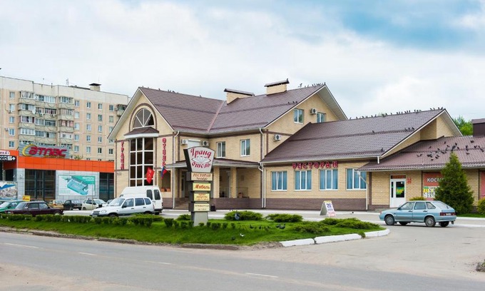 Pavlovsk Hotel | Grand Hotel