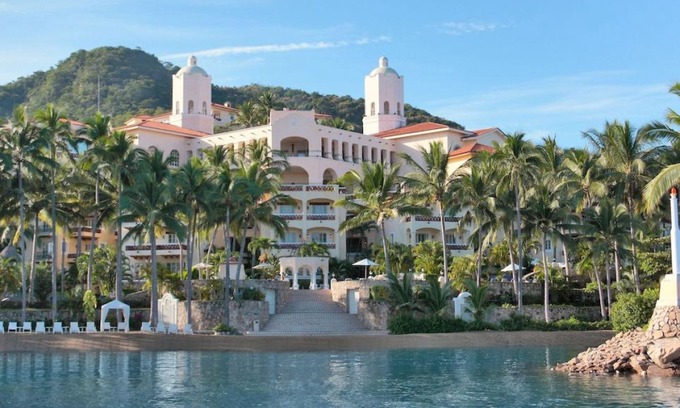 Isla Navidad Hotel | Grand Isla Navidad Resort