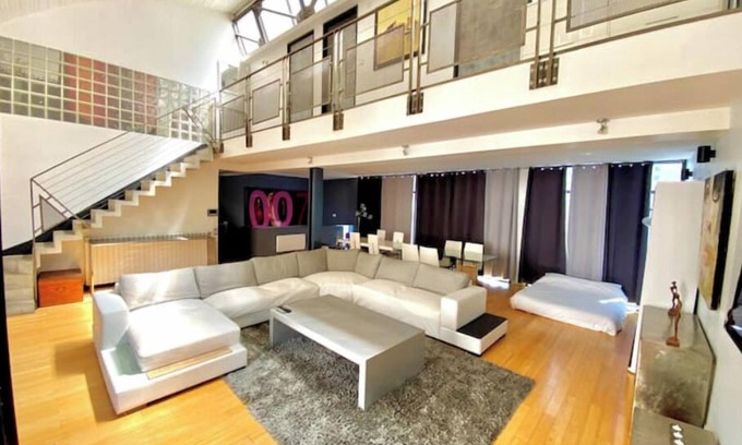 Puteaux Apartment | GRAND LOFT Near 10 MNS Paris