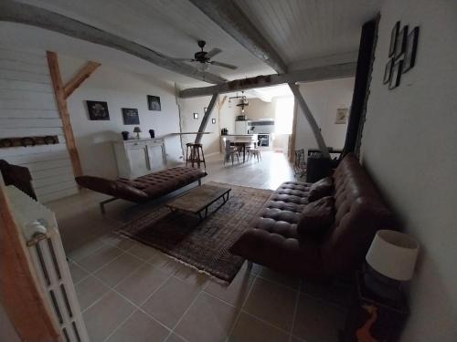 Laguian-Mazous House | Grand logement 140m2 pour 6 personnes