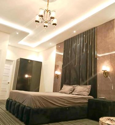 F-6 Sector House | Grand Manor House