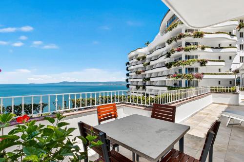 Conchas Chinas Apartment | Grand Miramar A401