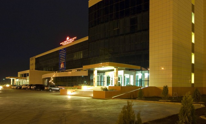 Aktau Hotel | Grand Nur Plaza Hotel Convention Center