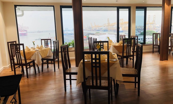 Fort Hotel | Grand Oriental Hotel