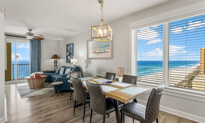 Panama City Beach Condo | Grand Panama 1601 "Sunset Point" Gulf Front West Corner. Views for Miles. 3Br