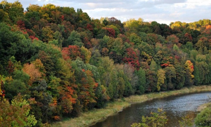 Paris Condo | Grand River.Grand View executive condo Downtown Paris