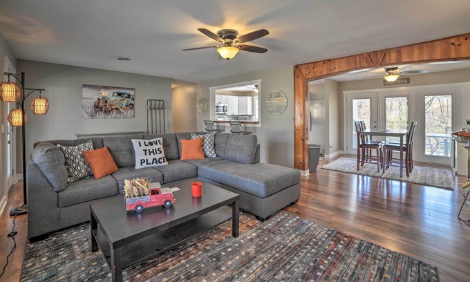 Grand Rivers House | Grand Rivers Home, Close to Town + Lakefront!