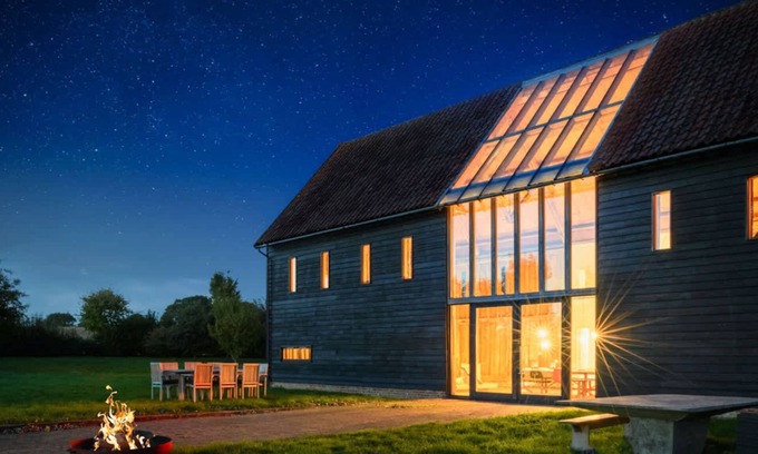 Chelsworth Apartment | Grand Suffolk Barn Conversion