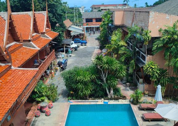 Lamai City Center Resort | Grand Thai House Resort