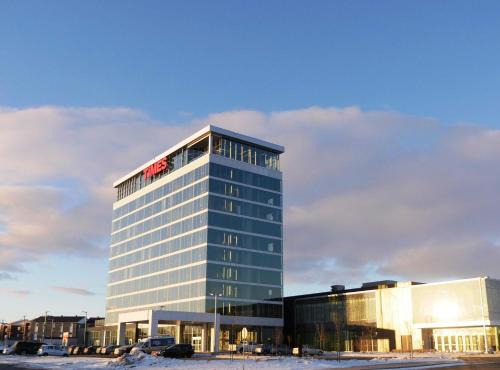 Drummondville Hotel | Grand Times Hotel Drummondville
