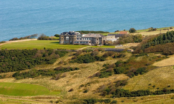 Ravenscar Hotel | Grand Villa Heights