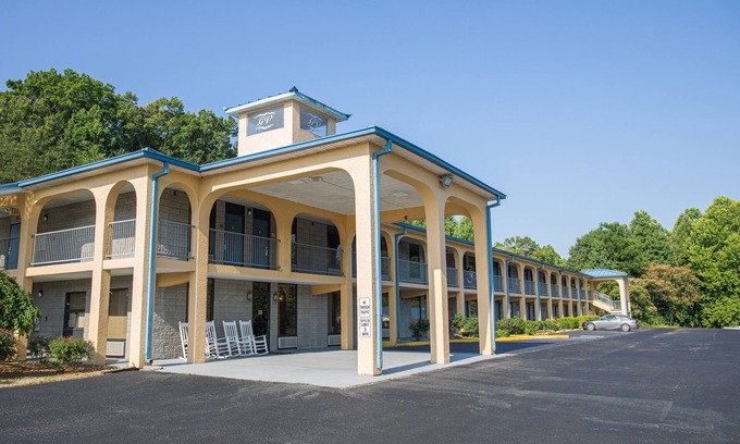 Helenwood Hotel | Grand Vista Hotel