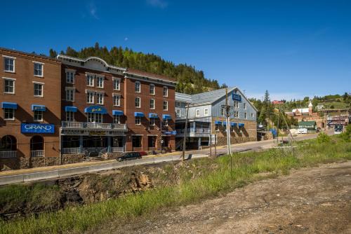 Black Hawk Hotel | Grand Z Hotel Casino by Red Lion Hotels