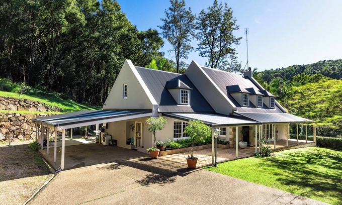 Bilambil House | Grande Eden - Secluded large acreage home