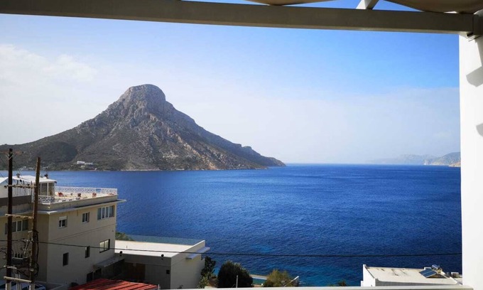 Massouri House | Grande Grotta! house in armeos Massouri