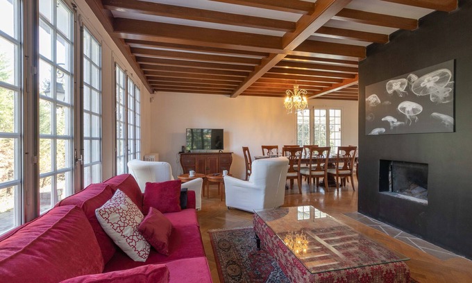 Limonest House | Grande Maison AU Calme Avec Très Grand Jardin