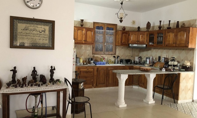 Erriadh House | Grande Maison Avec Piscine et Grand Jardin Arboré Situé à 1km de Djerbahood