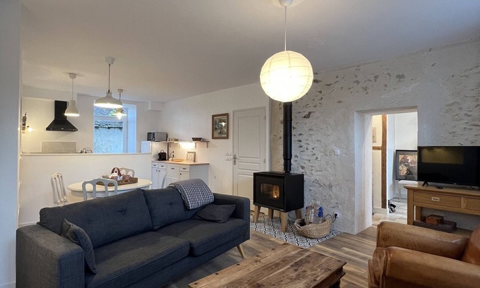 Voinsles House | Grande Maison de Village 6 Couchages Centre Brie Proche Nombreuses Destinations
