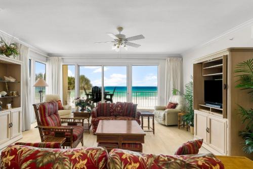 Bel Air Apartment | Grande Surf #1E