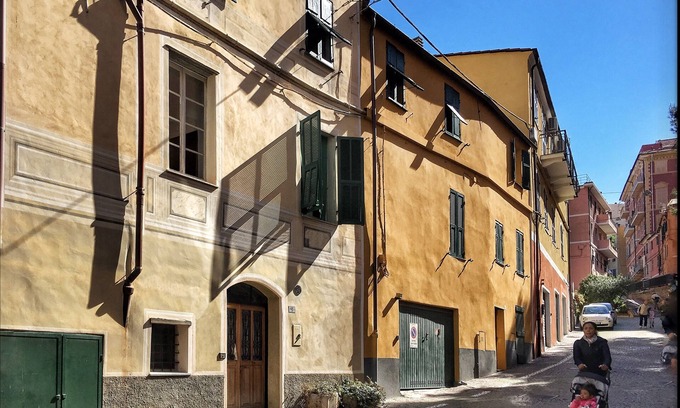 Imperia Apartment | Grandpa Steamboat | Porto Maurizio In the heart of Borgo Marina