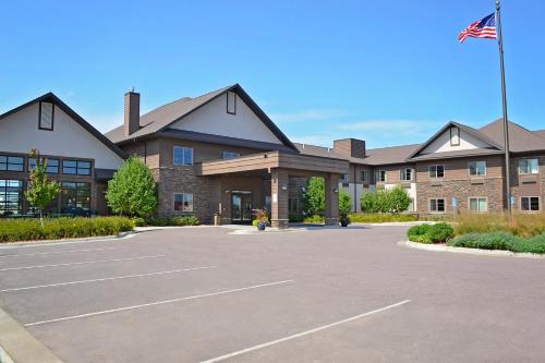 Luverne Hotel | GrandStay Inn & Suites of Luverne