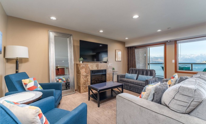 Chelan Condo | Grandview 532 Executive Waterfront condo