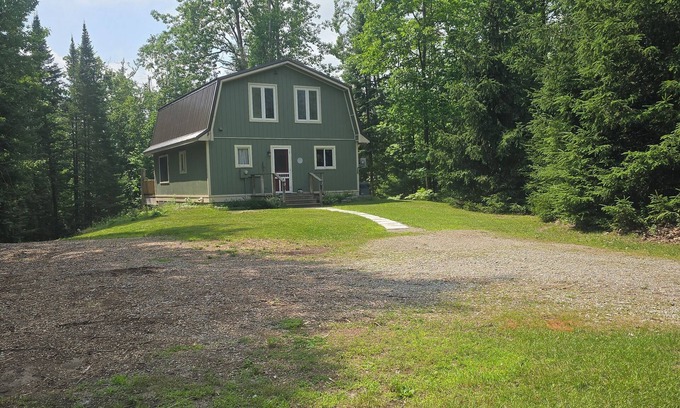 Indian River House | Grandview Family Retreatn2 Homes 16+ Guests