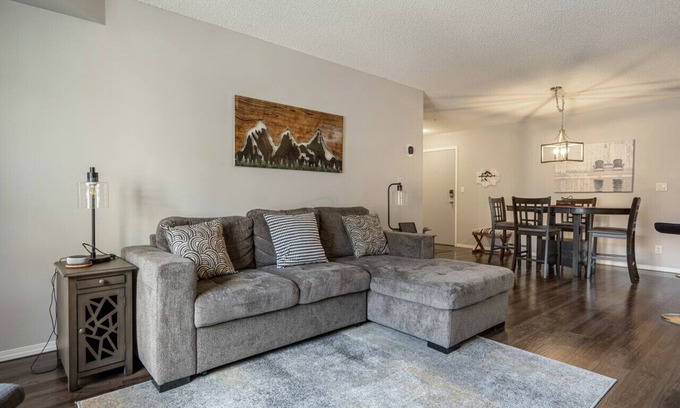 East Kootenay Apartment | Grandview Pointe | Pool | Hot Tub | Gym