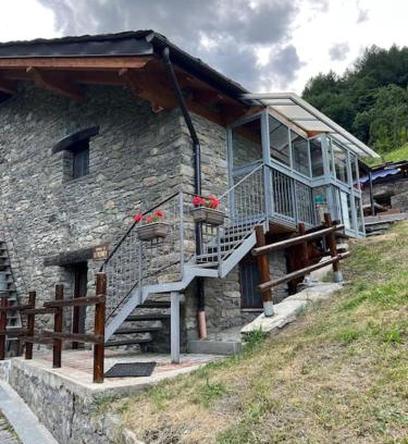 Saint-Rhemy-en-Bosses House | Grandze du Pleiney
