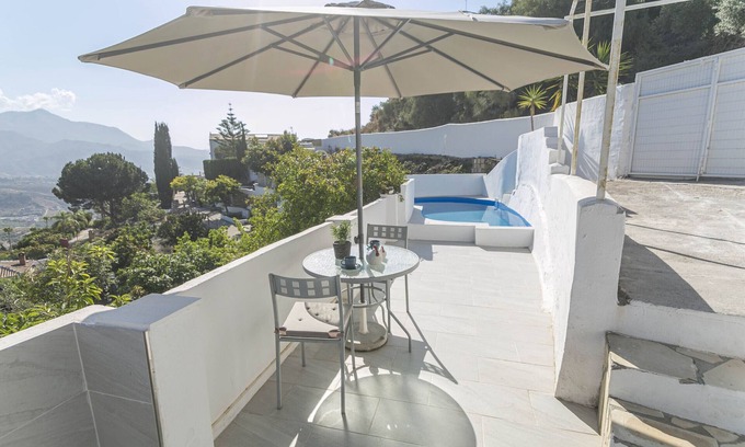 Torrox Cottage | .Granero Nerja