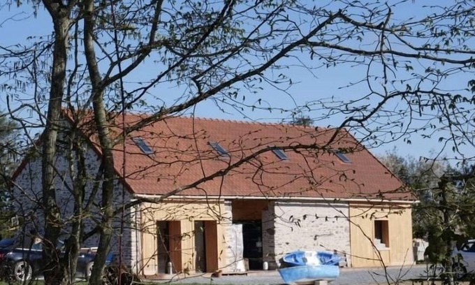 Malleret-Boussac Apartment | Grange Bouton d’Or, Entire Duplex with swimming pool