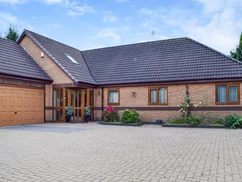 West Bridgford House | Grange House