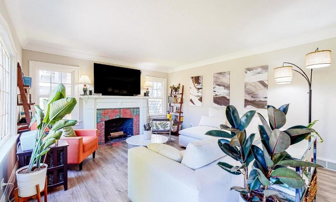 Hosford-Abernethy House | Grant Cottage