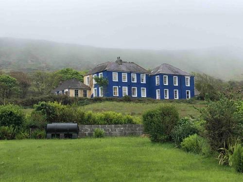 Ballyferriter Apartment | Granville House Apartments and Garden Suites