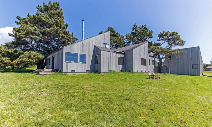 Sea Ranch House | Grateful Getaway | Fireplace and Scenic Views