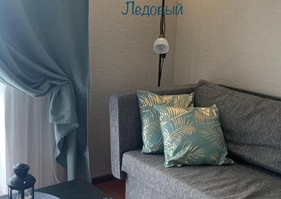 Vitebsk Apartment | Gray Apartment Pobedy 21