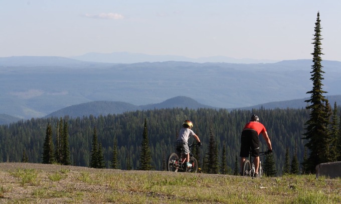 Silver Star Mountain House | Great Summer Place. Garage for bikes and hot tub is open!