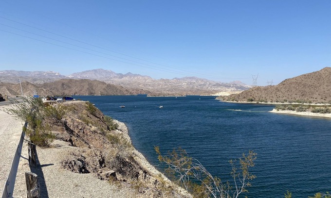 Sunridge Estates Condo | Great 3 Bedroom condo Ground floor, Close to Lake Mohave, Laughlin