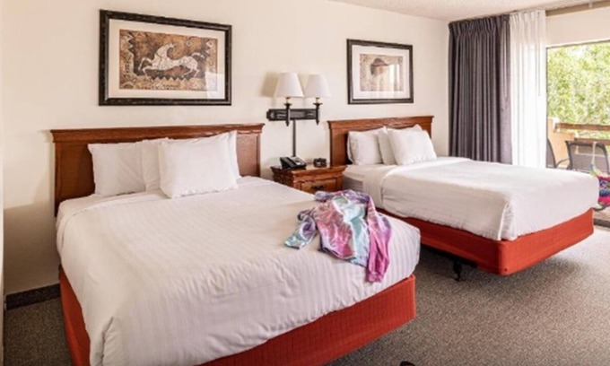 Wahweap Resort | Great Amenities! 3 Convenient Units, Pool, Free Parking!