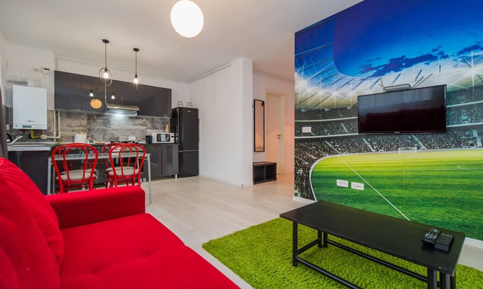 Tractorul Apartment | Great Apart Near Mall