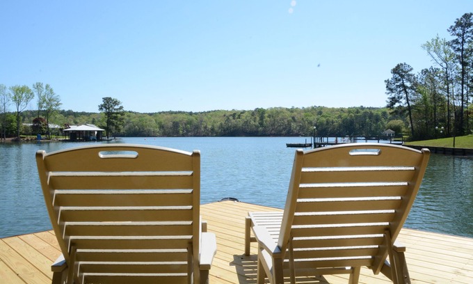 Pleasure Point House | Great Auburn game day location!