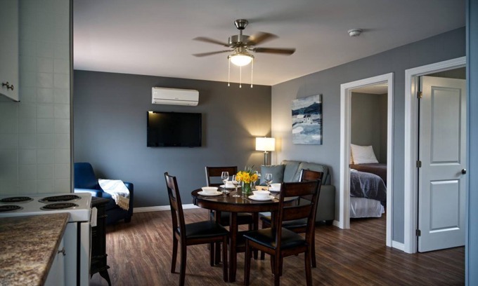 Roseneath Condo | Great Blue Resort : Golden Beach Resort Kawarthas - 2 BedroomCondo